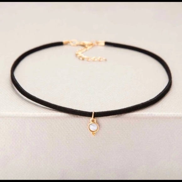 🔥🔥Gorgeous 3 Piece Layering Choker Set 🌺💕 - Picture 6 of 6